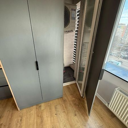 Rentnow Large And Cozy Apartment In The Center, Parking Chişinău Extérieur photo