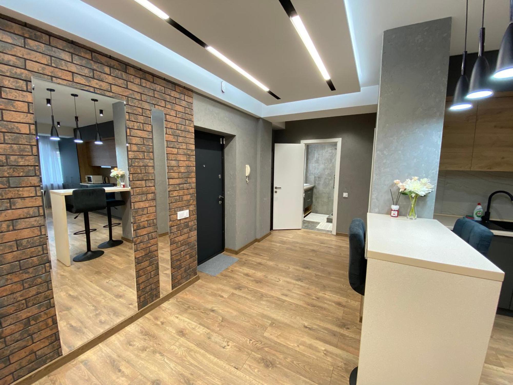 Rentnow Large And Cozy Apartment In The Center, Parking Chişinău Extérieur photo