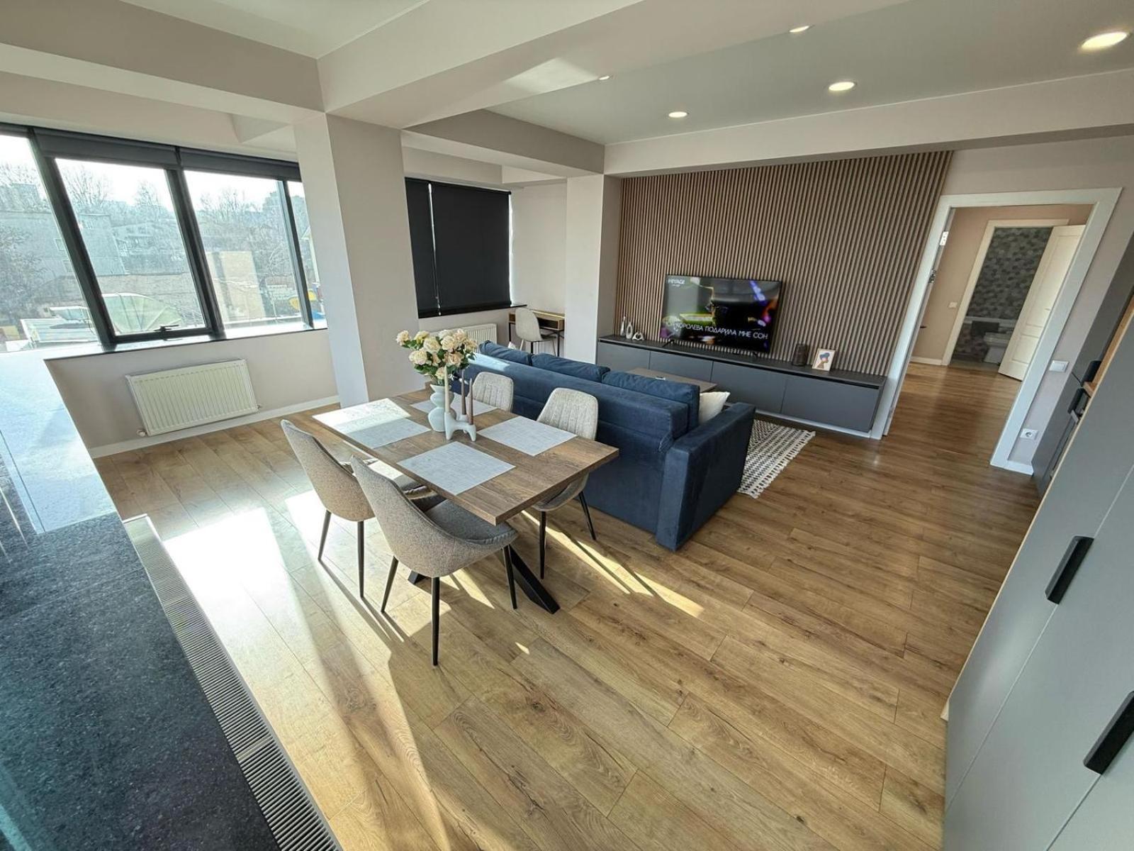 Rentnow Large And Cozy Apartment In The Center, Parking Chişinău Extérieur photo